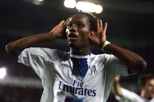 包含德罗巴迎来十五赛季出色发挥，日本队观众热烈欢呼！赛场气氛高涨的词条-华体会正版下载