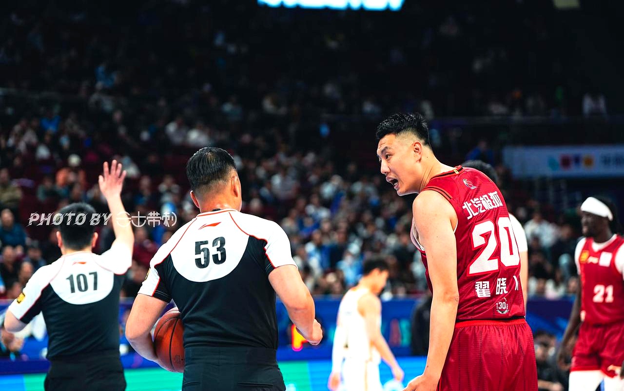 赛前突围战来临;北京首钢围绕欧超杯强势反弹;话题不断;阵容厚度经受考验的简单介绍 赛前突围战来临;北京首钢围绕欧超杯强势反弹;话题不断;阵容厚度经受考验的简单介绍